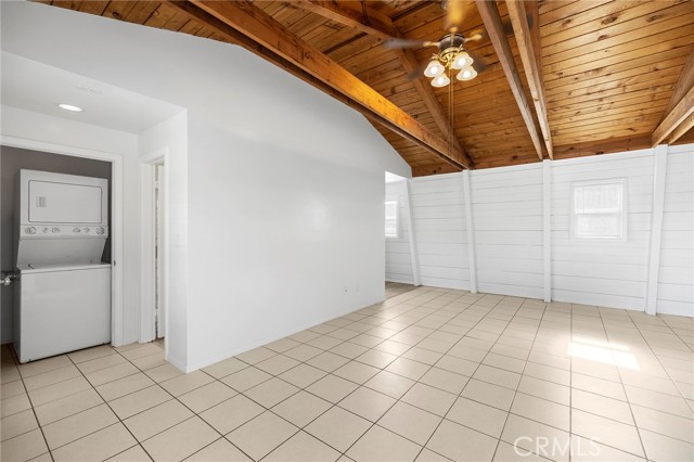 Detail Gallery Image 2 of 25 For 410 Palomino Rd, Fallbrook,  CA 92028 - 1 Beds | 1 Baths