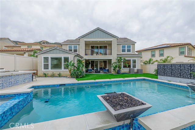 Detail Gallery Image 45 of 67 For 25035 Hidden Willow, Canyon Country,  CA 91387 - 5 Beds | 4 Baths