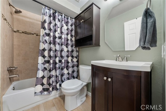 Detail Gallery Image 24 of 35 For 26758 Claudette St #427,  Canyon Country,  CA 91351 - 2 Beds | 2 Baths