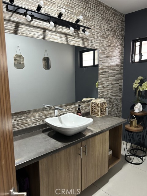 Detail Gallery Image 19 of 25 For 195 Peñon De Gibraltar, Queretaro, Mx, –,  – 76063 - 3 Beds | 3/1 Baths