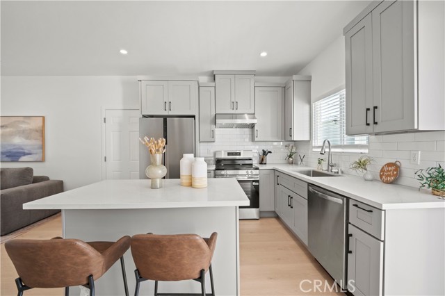 Detail Gallery Image 8 of 52 For 13622 Illinois St, Westminster,  CA 92683 - 8 Beds | 4 Baths