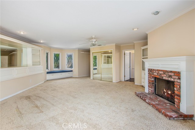 6966 Ranch View Road, Riverside CA: https://media.crmls.org/medias/cf273d72-70ca-4dce-8ded-42bb6b2ae864.jpg