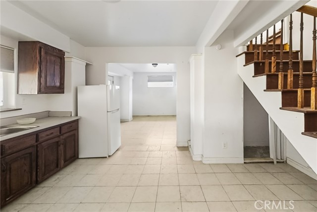 Detail Gallery Image 25 of 39 For 261 E Crescent Ave, Redlands,  CA 92373 - 5 Beds | 3/1 Baths