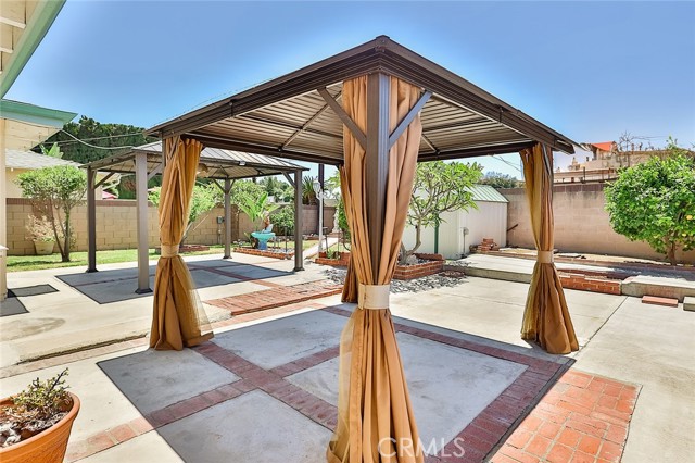 14758 Dunton Drive, Whittier CA: https://media.crmls.org/medias/cf286ca4-3117-441f-9eaf-793bb949db3a.jpg