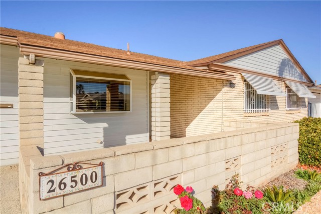 Detail Gallery Image 4 of 53 For 26500 New Bedford, Menifee,  CA 92586 - 3 Beds | 2 Baths