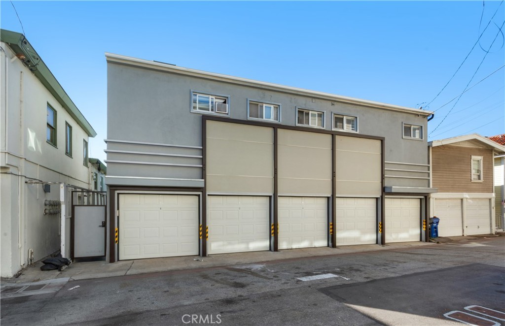 MLS #OC26003055 image #5