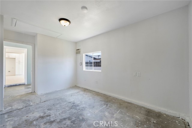 8888 Patrero Street, Riverside CA: https://media.crmls.org/medias/cf29322f-c932-436d-b795-374ee0cfa1e7.jpg
