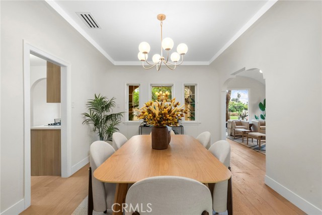 Detail Gallery Image 14 of 46 For 2928 11th, Los Angeles,  CA 90018 - 3 Beds | 2 Baths