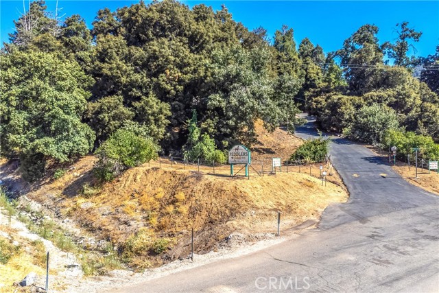 Detail Gallery Image 6 of 17 For 39065 Oak Glen Rd, Oak Glen,  CA 92399 - – Beds | – Baths