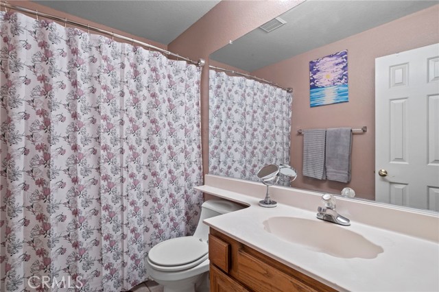 Detail Gallery Image 22 of 30 For 12650 Cobalt, Victorville,  CA 92392 - 3 Beds | 2/1 Baths
