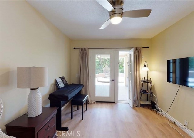 24272 Lysanda Drive, Mission Viejo CA: https://media.crmls.org/medias/cf2ad415-96b8-4fff-9cc3-54118e8a46fa.jpg