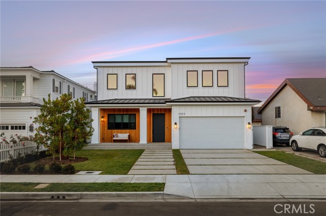 1311 18th Street, Manhattan Beach, California 90266, 5 Bedrooms Bedrooms, ,6 BathroomsBathrooms,Residential,For Sale,18th,SB24237889