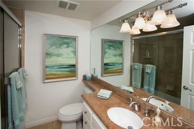 Detail Gallery Image 18 of 30 For 62 Blue Lagoon, Laguna Beach,  CA 92651 - 2 Beds | 2 Baths