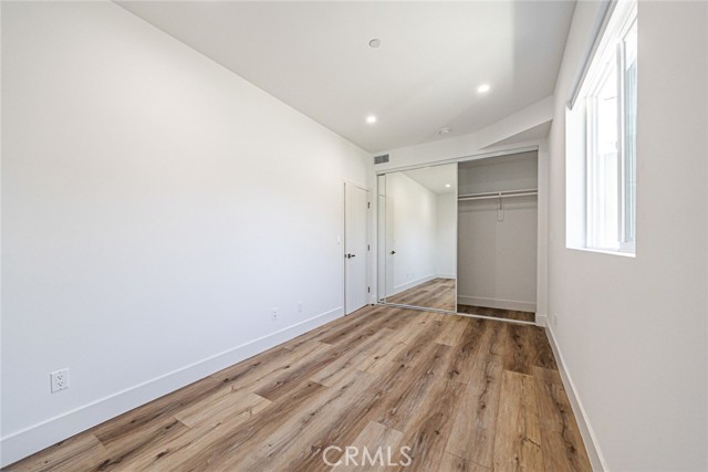 Detail Gallery Image 10 of 34 For 4445 Auckland Avenue, Toluca Lake,  CA 91602 - 4 Beds | 3 Baths