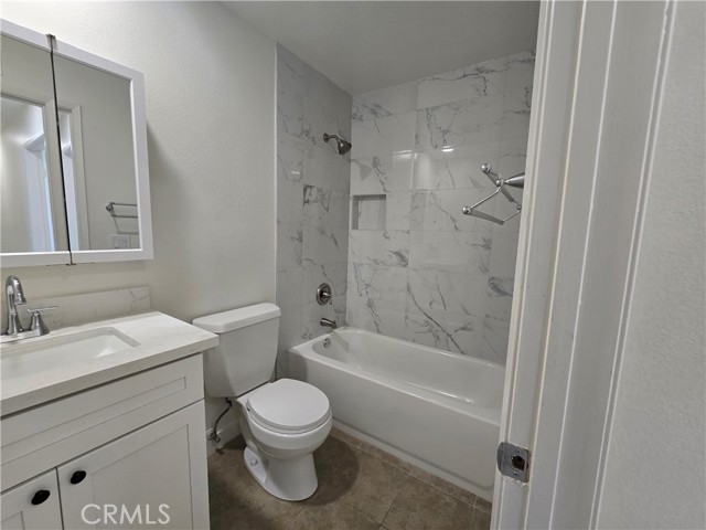Detail Gallery Image 11 of 16 For 160 Greentree, La Habra,  CA 90631 - 2 Beds | 1/1 Baths