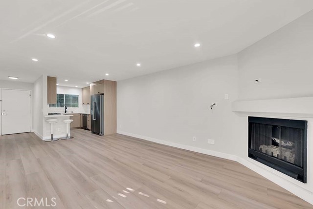 Detail Gallery Image 7 of 28 For 5500 Owensmouth Ave #128,  Woodland Hills,  CA 91367 - 2 Beds | 2 Baths
