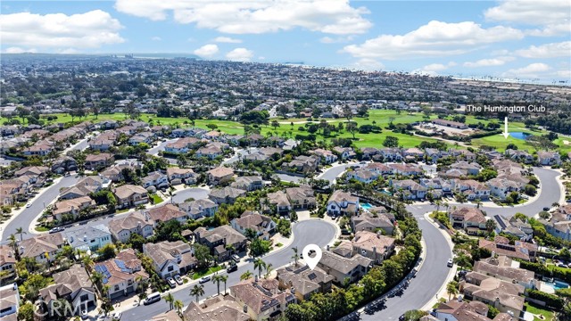 6467 Frampton, Huntington Beach CA: https://media.crmls.org/medias/cf2f87f7-649e-4290-9c26-44c62618f447.jpg