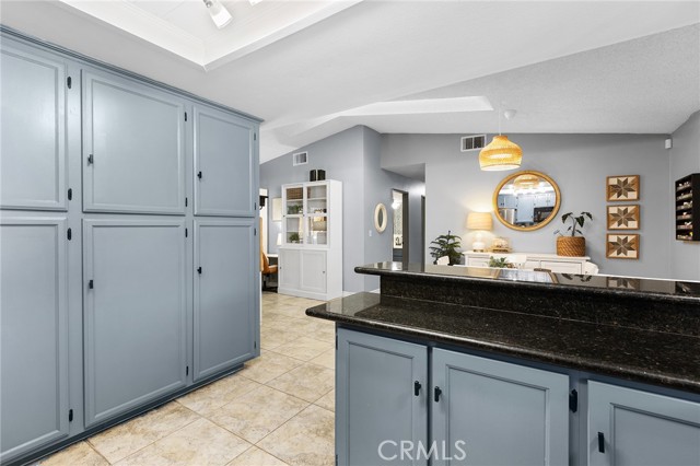 Detail Gallery Image 18 of 39 For 12659 Meadbury Dr, Moreno Valley,  CA 92553 - 4 Beds | 2 Baths