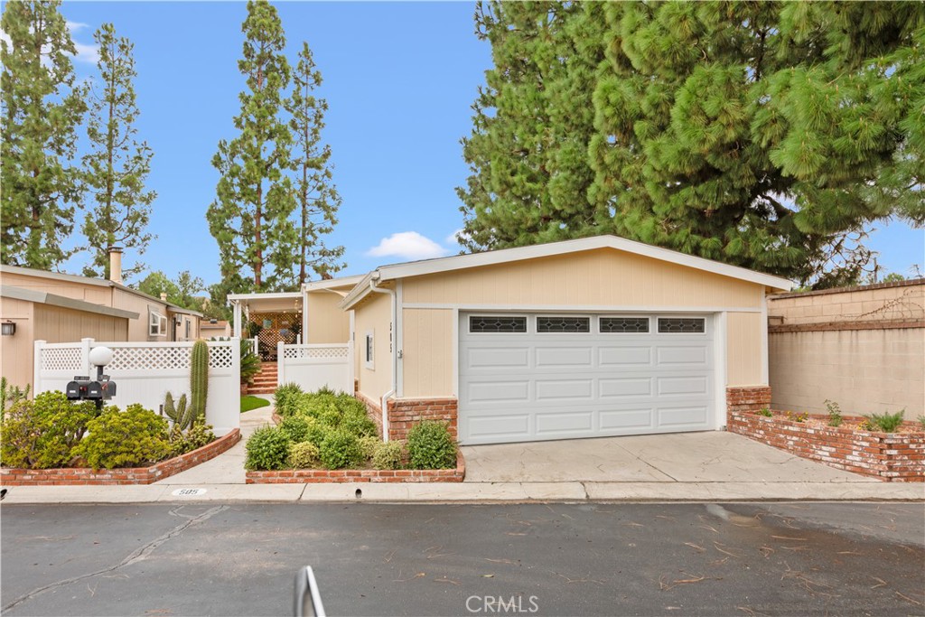 5200 Irvine Boulevard #505