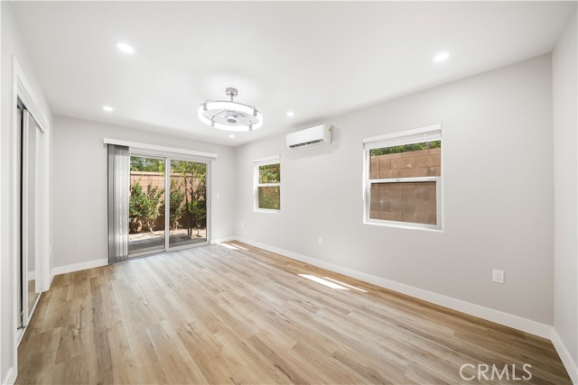 Detail Gallery Image 14 of 22 For 177 Hargrove, Irvine,  CA 92620 - 1 Beds | 1/1 Baths