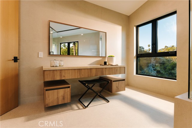 2608 Zorada Drive, Los Angeles CA: https://media.crmls.org/medias/cf313332-b885-4d3c-b1d6-b9e87747fc1f.jpg