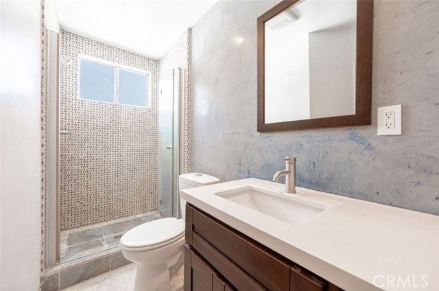 Detail Gallery Image 25 of 30 For 750 S Windsor Bld #7,  Los Angeles,  CA 90005 - 2 Beds | 2 Baths