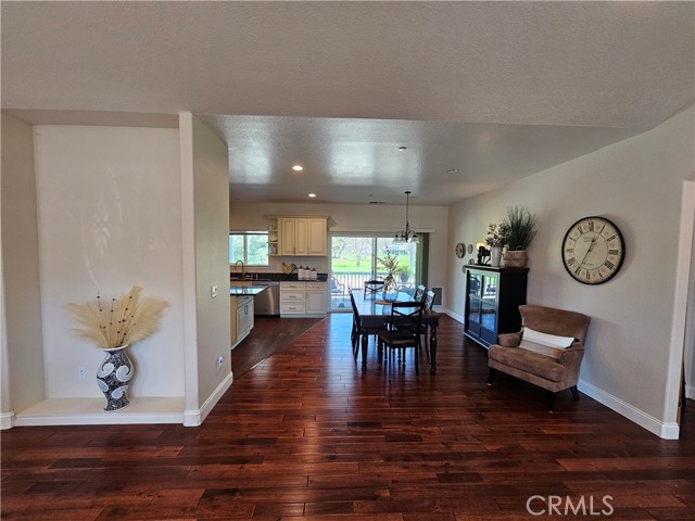 Detail Gallery Image 7 of 34 For 19240 Meadow Ct, Hidden Valley Lake,  CA 95467 - 3 Beds | 2 Baths