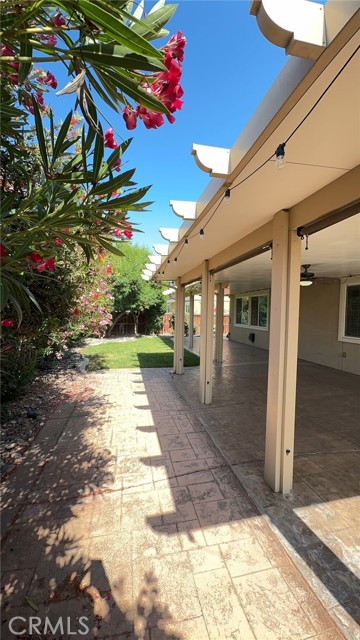 29265 Fenwick Circle, Menifee CA: https://media.crmls.org/medias/cf322407-b601-4af9-bb43-7f71ee463149.jpg
