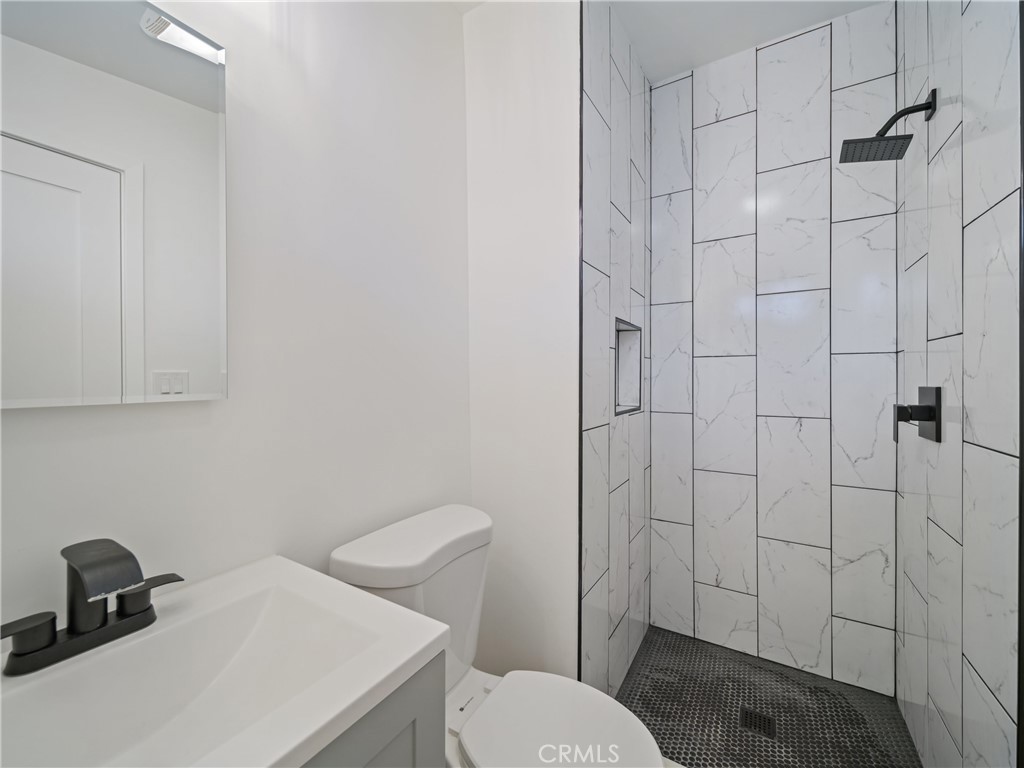 MLS #DW25261926 image #40