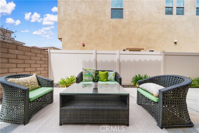 Detail Gallery Image 17 of 59 For 333 Calle Elegante, Lake Forest,  CA 92630 - 3 Beds | 2/1 Baths