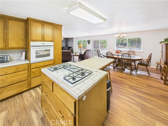 Detail Gallery Image 24 of 43 For 6107 Monte Vista, Mariposa,  CA 95338 - 3 Beds | 3 Baths