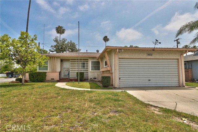 Detail Gallery Image 1 of 1 For 3934 N Broadmoor Ave, Covina,  CA 91722 - 3 Beds | 2 Baths