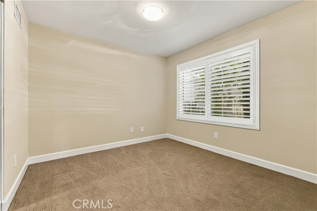 15444 Marilla Street photo 26