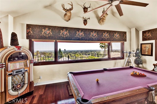 Detail Gallery Image 33 of 54 For 1532 Kensing Ln, North Tustin,  CA 92705 - 5 Beds | 6/2 Baths