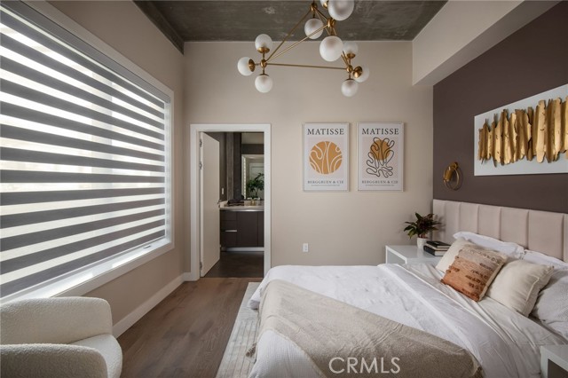 380 Cordova Street, Pasadena CA: https://media.crmls.org/medias/cf33d71e-1f12-4124-9a51-40013fca9047.jpg