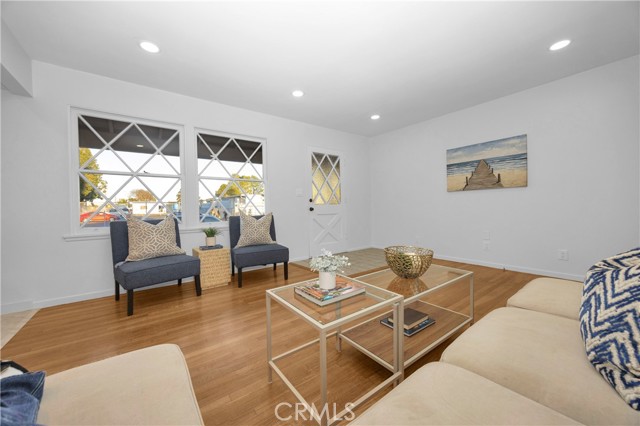 Detail Gallery Image 13 of 65 For 3691 Cortner, Long Beach,  CA 90808 - 3 Beds | 2 Baths