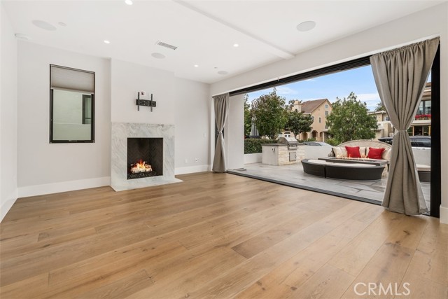 Detail Gallery Image 7 of 44 For 508 Marigold, Corona Del Mar,  CA 92625 - 4 Beds | 4/1 Baths