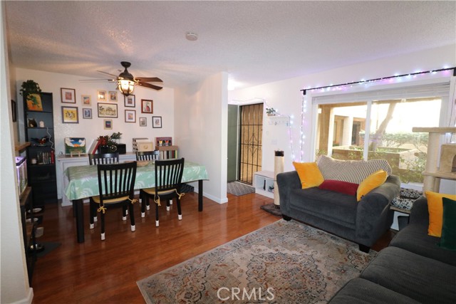 Front Image Thumbnail for CRPW25248586