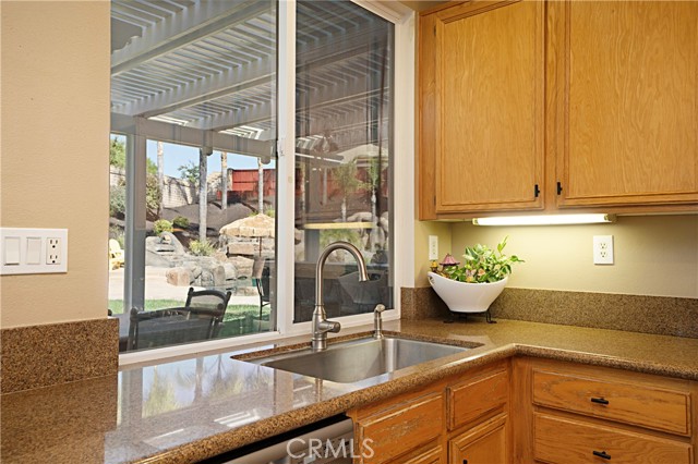 Detail Gallery Image 25 of 58 For 23748 Cloverleaf Way, Murrieta,  CA 92562 - 4 Beds | 3/1 Baths