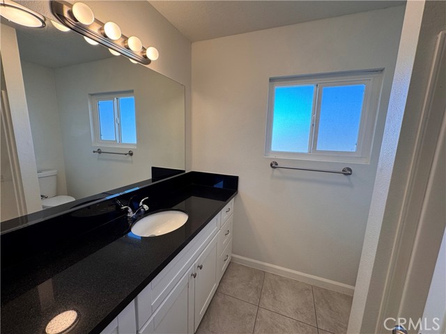 27474 Travertine, Barstow CA: https://media.crmls.org/medias/cf374390-dc41-4916-a7e9-2c89a415bbc3.jpg