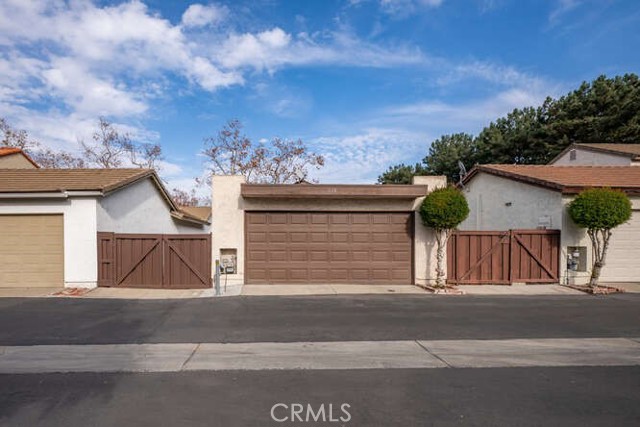 Detail Gallery Image 5 of 39 For 110 Orchard, Irvine,  CA 92618 - 2 Beds | 2 Baths