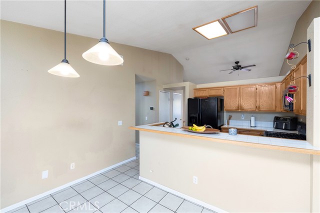 Detail Gallery Image 15 of 70 For 15583 Kearny Dr, Adelanto,  CA 92301 - 3 Beds | 2 Baths