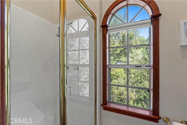 Detail Gallery Image 36 of 58 For 1230 Brentwood Dr, Lake Arrowhead,  CA 92352 - 3 Beds | 2/1 Baths