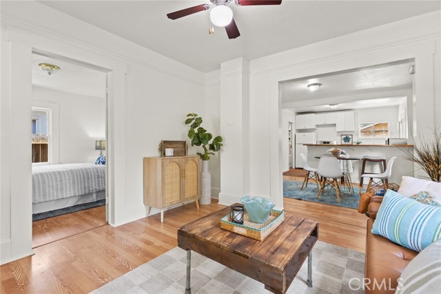 1135 Oakdale Street, Chico CA: https://media.crmls.org/medias/cf39599e-dc35-4993-b4be-b5ca0e1efea1.jpg
