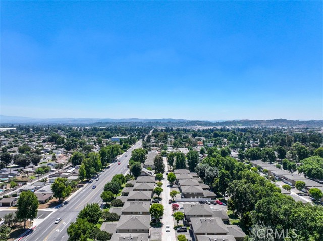 3025 N White Avenue, La Verne CA: https://media.crmls.org/medias/cf396bdd-65fc-4d45-9746-01d52fb6cdd8.jpg