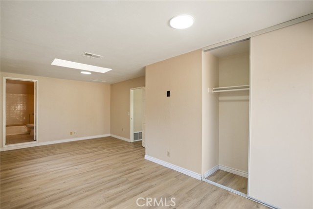 963 Dare Court, Diamond Bar CA: https://media.crmls.org/medias/cf3a2d01-8cdc-447a-a7c6-bab7635b8ad3.jpg