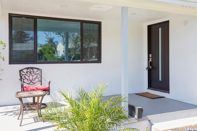 2 Bed Home for Sale in Sun Valley, California