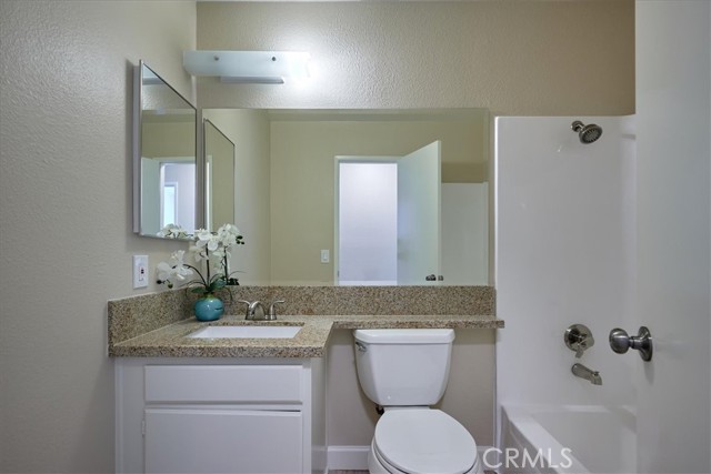 Detail Gallery Image 22 of 34 For 1337 N Elderberry Ave, Ontario,  CA 91762 - 3 Beds | 2/1 Baths