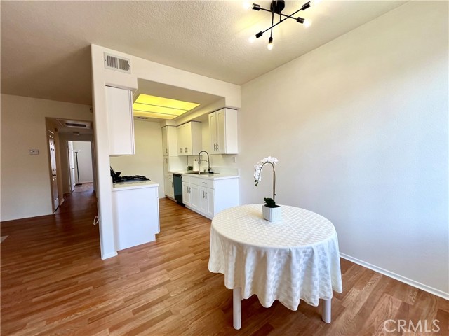 Detail Gallery Image 13 of 33 For 21834 S Vermont Ave #3,  Torrance,  CA 90502 - 2 Beds | 2 Baths