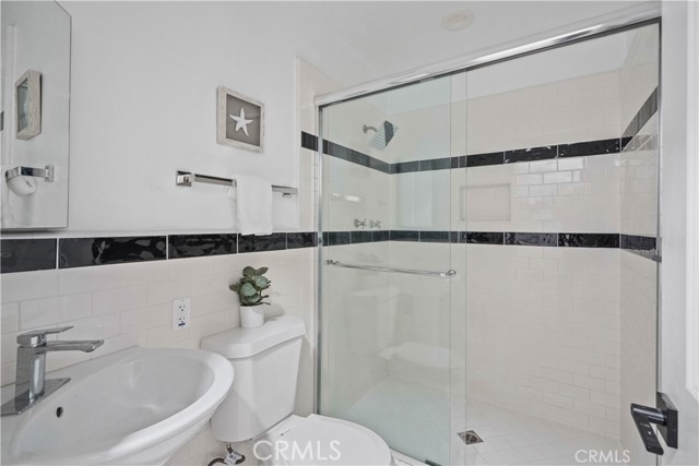 Detail Gallery Image 12 of 45 For 21171 Colina Dr, Topanga,  CA 90290 - 3 Beds | 2 Baths